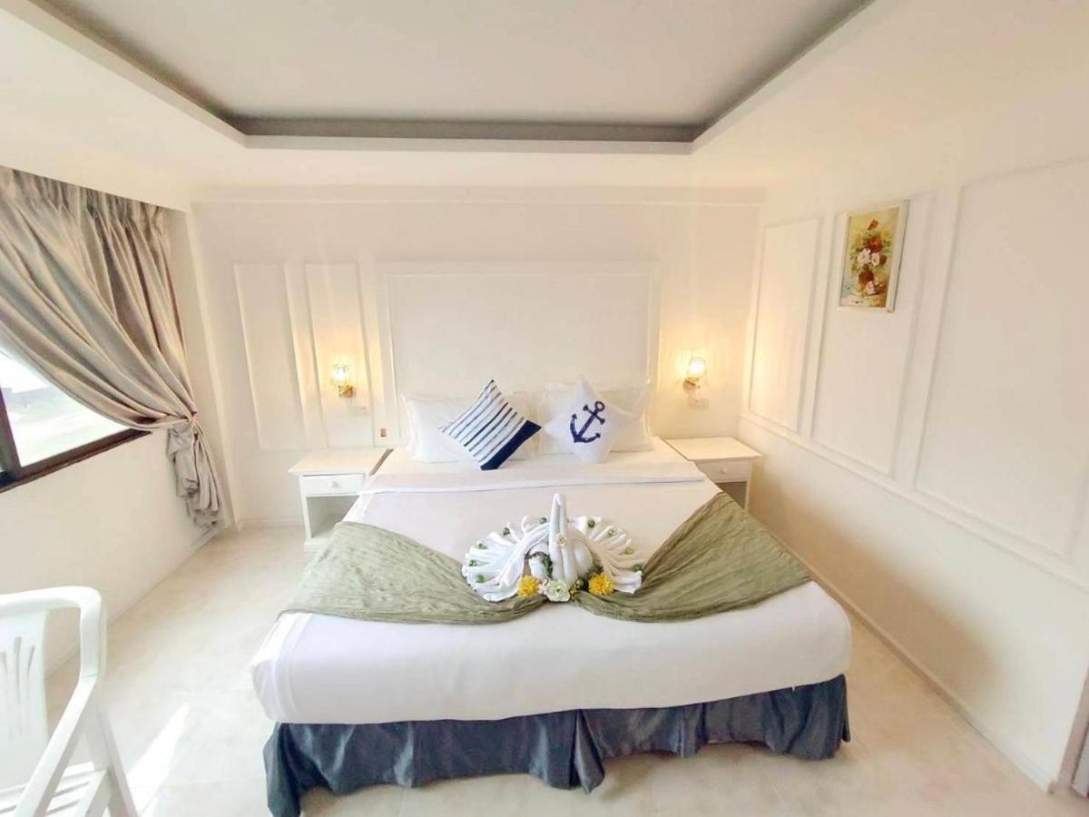 Chilli Salza Patong Hotel Екстериор снимка