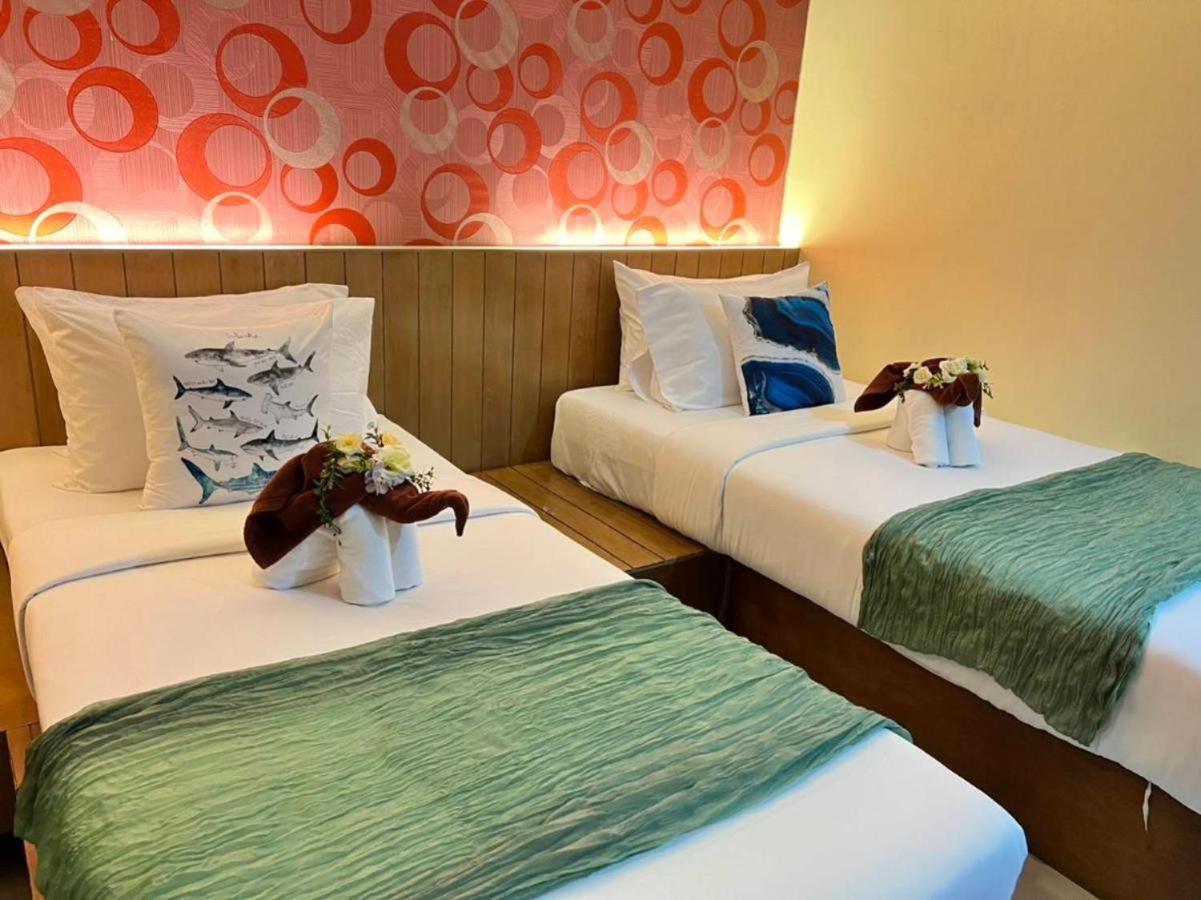 Chilli Salza Patong Hotel Екстериор снимка